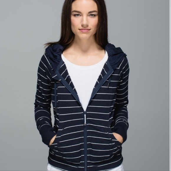 lululemon athletica Tops - Lululemon Movement Jacket size 8 Lookout Stripe Heathered Inkwell